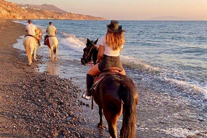 Premium Secluded Black Beach Horseback Riding Tour in Santorini