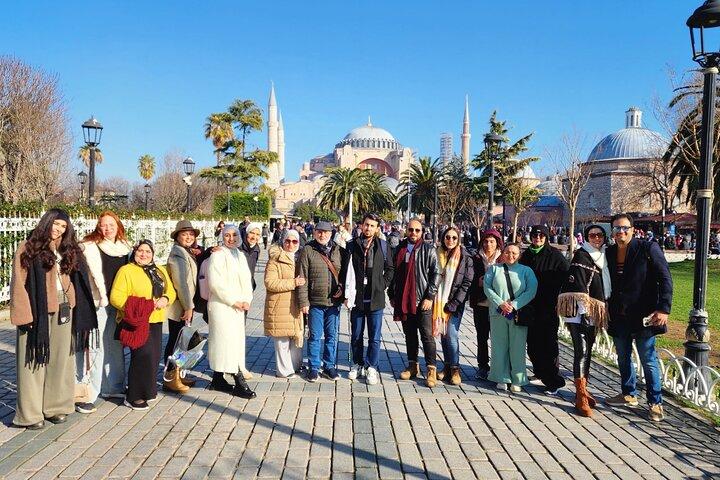 Istanbul Half Day Morning Topkapı Palace and Grand Bazaar Tour