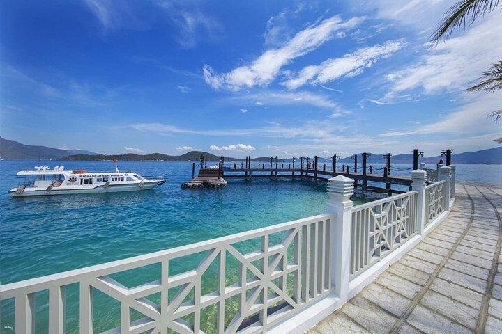 Island Adventure Tour Snorkeling and Mud Bath in Nha Trang