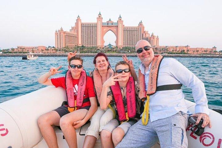 Thrilled 90 Min Speed Boat Ride from Marina Dubai