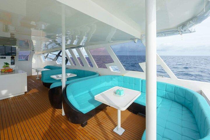 Phuket: Phi Phi Islands Full Day Trip