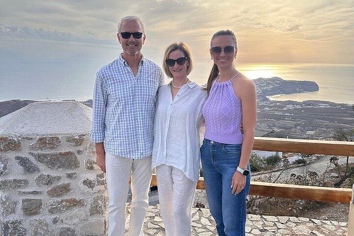 Santorini Private Transfers | Airport, Port & Beyond