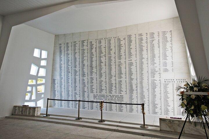 Pearl Harbor, USS Arizona and Honolulu City Tour