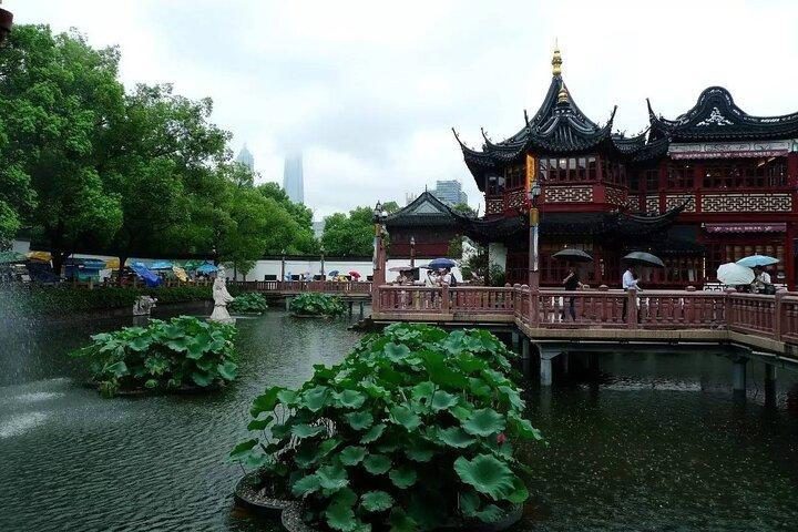 Private Shanghai Full Day City Tour with Old and New Highlights
