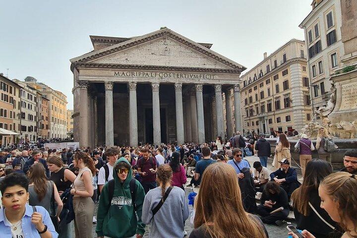 Pantheon Fast-Track-Entry Tickets with Audio guide