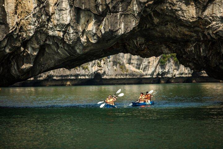 3 Days 2 Night Luxury Halong Bay Tour Cruise from Hanoi