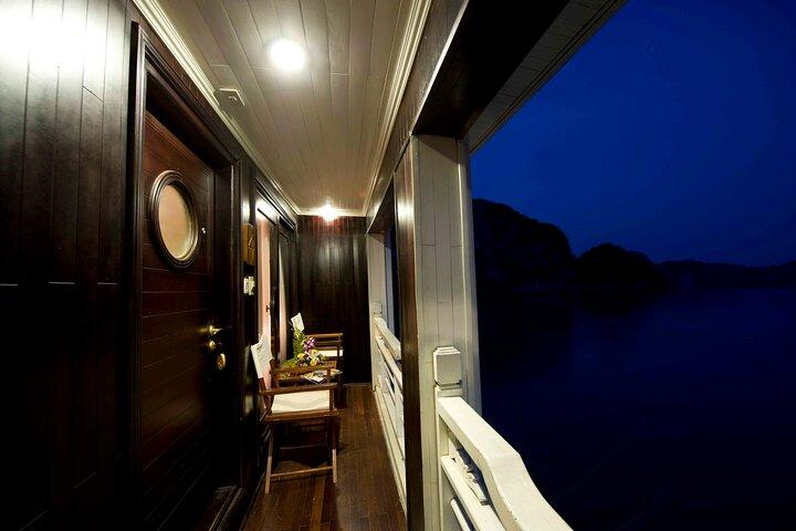 2N1D Explorer Halong Bay Ba Ham - Tien Ong with Private Cruise