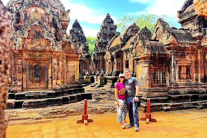 Explore Angkor Wat Sunrise Tour and outskirt temple Banteay Srei