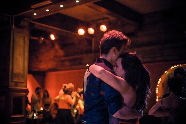 Buenos Aires: Private Tango milonga with lesson & transfers