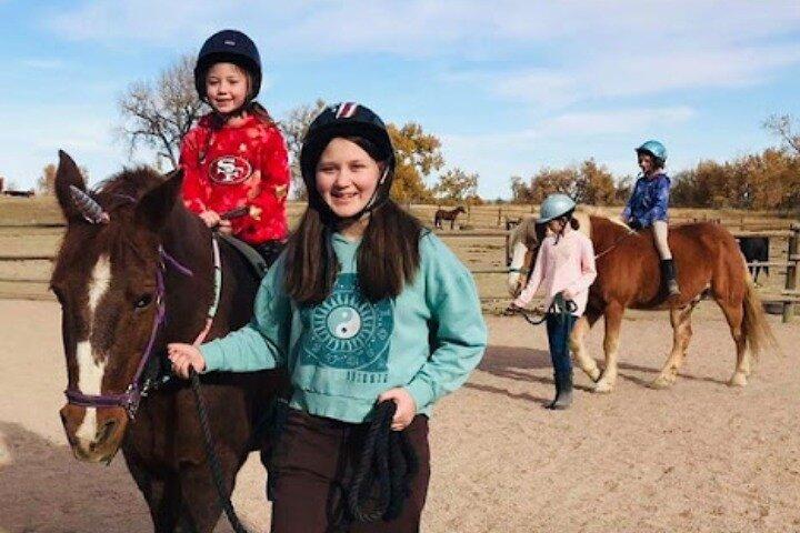 Sunrise Horse Riding Experience in Dubai Desert with Lake View