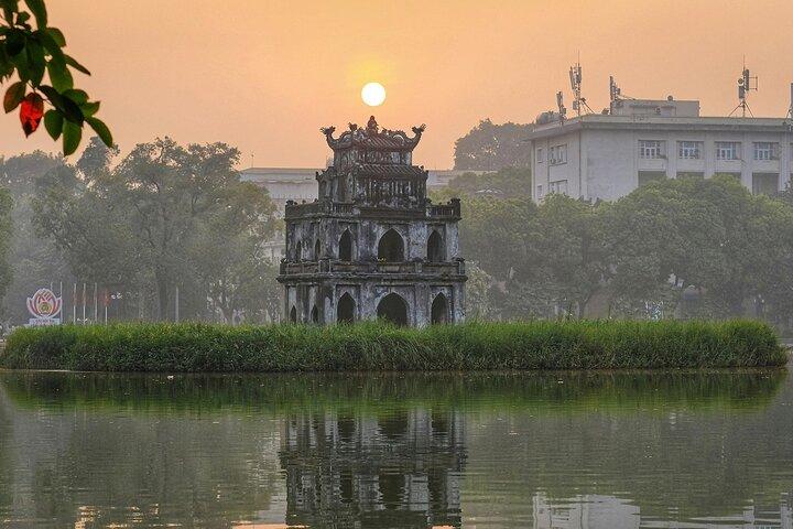 Hanoi: Iconic Landmarks Self-Guided Audio Tour