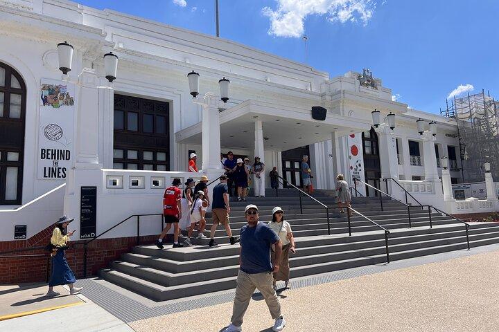 Canberra Private Tour from Sydney