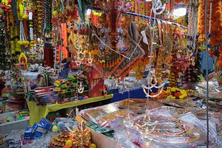 5 hours Little India, Kampong Glam, Chinatown with 9 Food Tasting