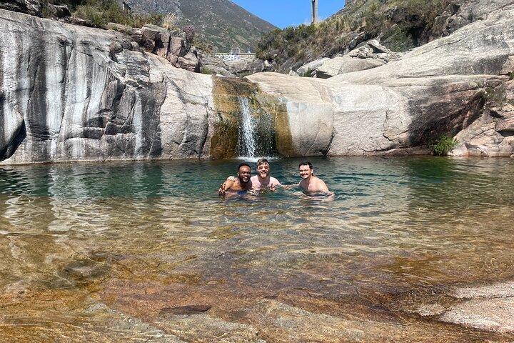 Walk in the 7 lagoons of the Geres National Park with baths