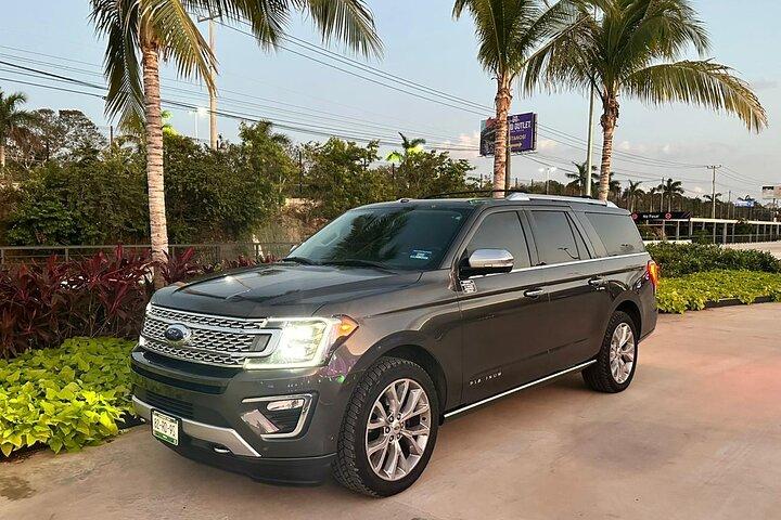 Private Transportation by SUV from the Airport to Cancun Hotel Zone