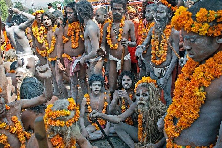Day Trip from Varanasi to Triveni Sangam: A Sacred Day in Prayag