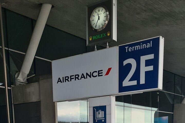 Private Airport Transfer CDG → Paris | Electric One-Way