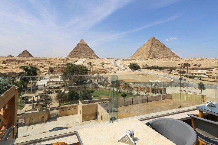 Pyramids View Sunset 3 Hours with dinner and shopping