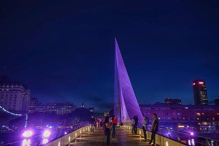 Night Experience in Buenos Aires with Local Guide