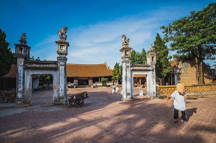Hanoi Private Tour: Thay Pagoda & Duong Lam Ancient Village