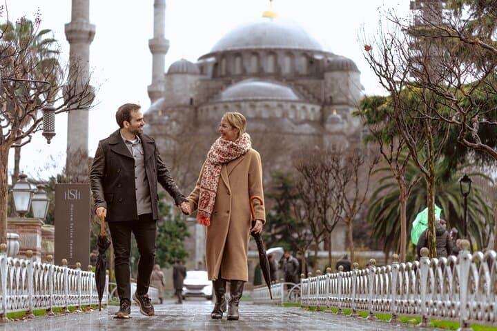 Private Photoshoot in Istanbul – Capture Your Memories