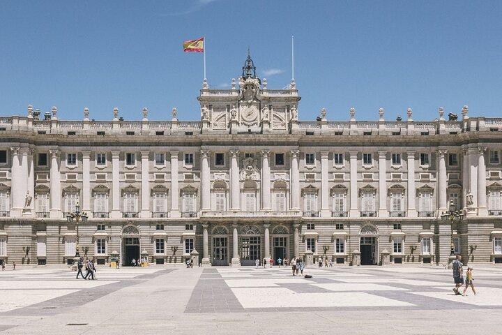Royal Palace of Madrid Entry Ticket with Audioguide