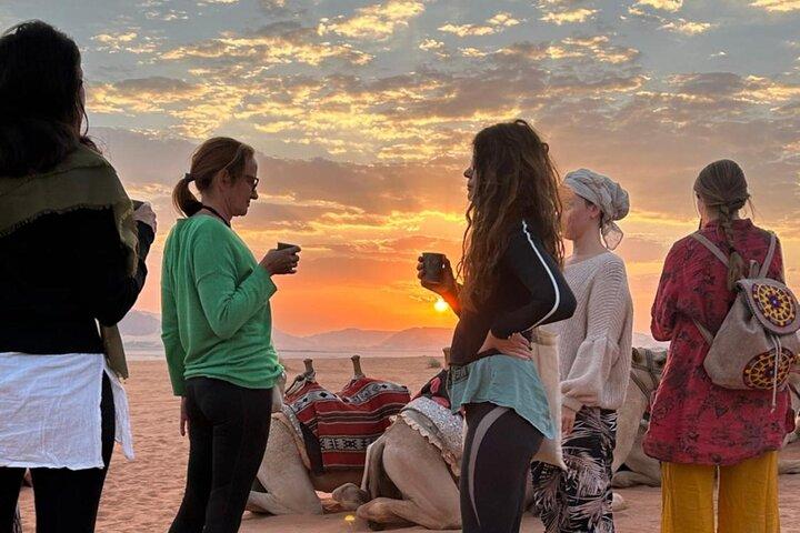 Private Camel Ride Sunset View at Wadi Rum,Include tea and snacks