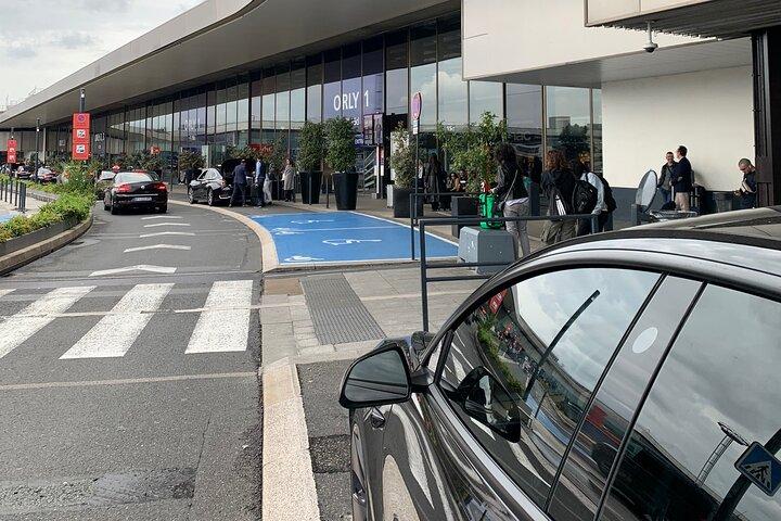Private transfer Orly Airport  Paris Hotels - One way