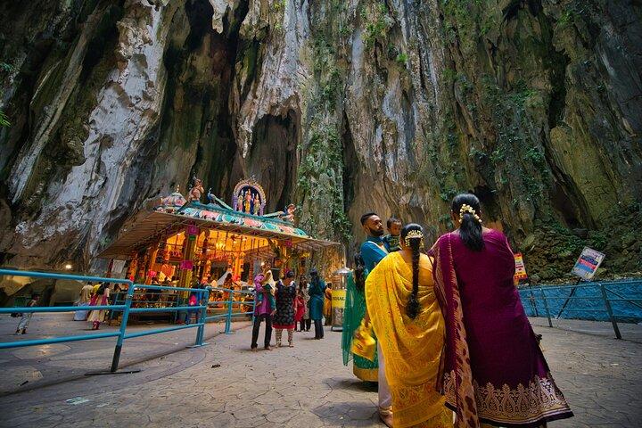 Malaysia Countryside and Batu Caves Tour