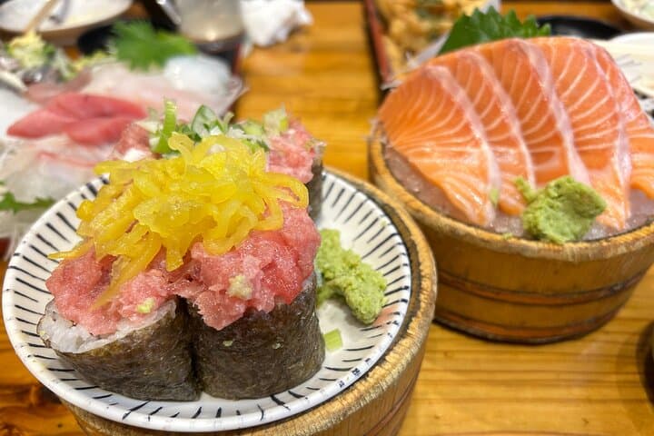 Shinjuku: Food Tour – 15 Dishes at 4 Eateries