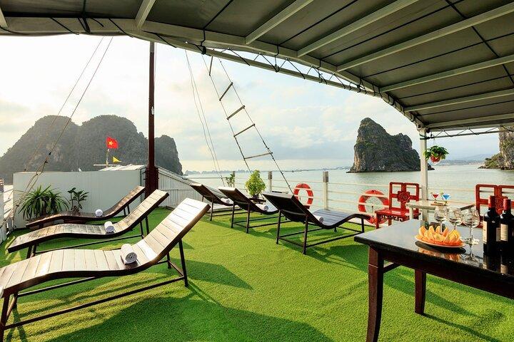 Halong 2 days 1 night with Cozy Classic Cruise from Hanoi