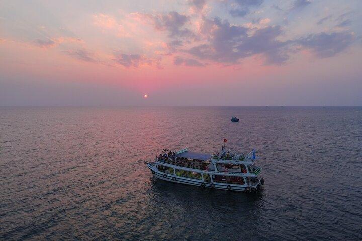 Phu Quoc Half-Day Tour with Sunset BBQ & Night Squid Fishing