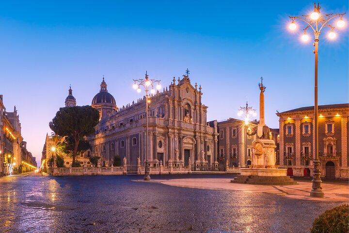 Catania Scavenger Hunt & Highlights Self-Guided Walking Tour