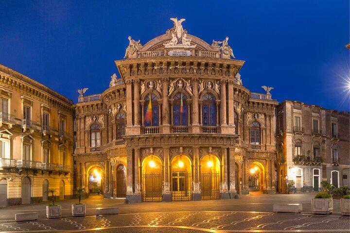 Catania Scavenger Hunt & Highlights Self-Guided Walking Tour