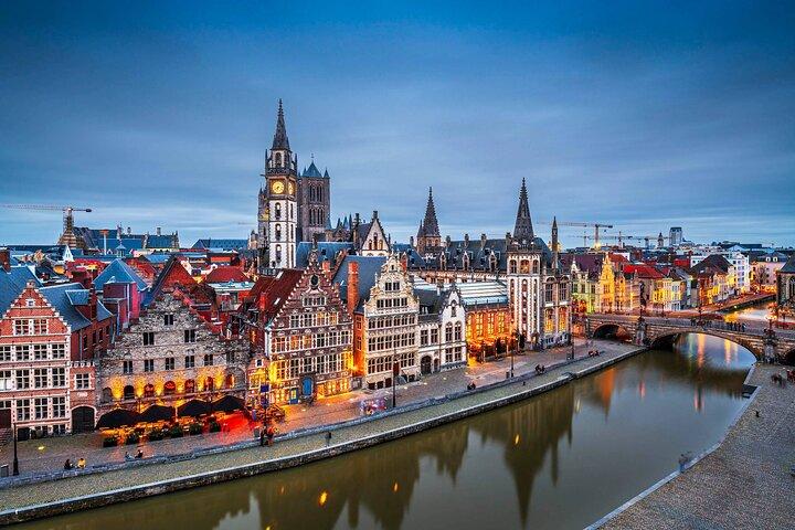Ghent Walking Tour with Audioguide on Your Smartphone