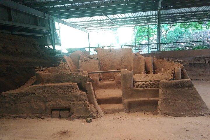 El Salvador Mayan Ruins Tour + Lake Coatepeque Viewpoint