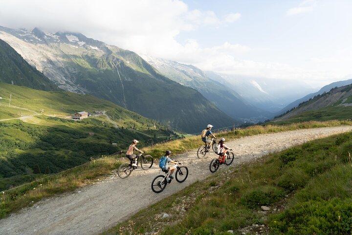 Chamonix: Mont-Blanc Panorama E-bike Tour (Beginner)