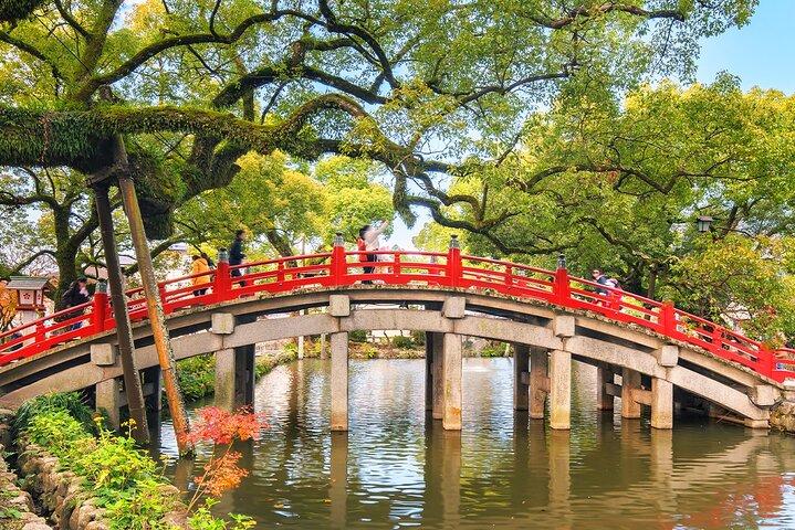 Kyushu Full Day Tour with Dazaifu Shrine,Cable car and Yufuin