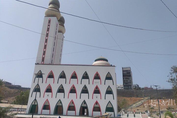 Half Day Dakar Museums Tour and Local Markets