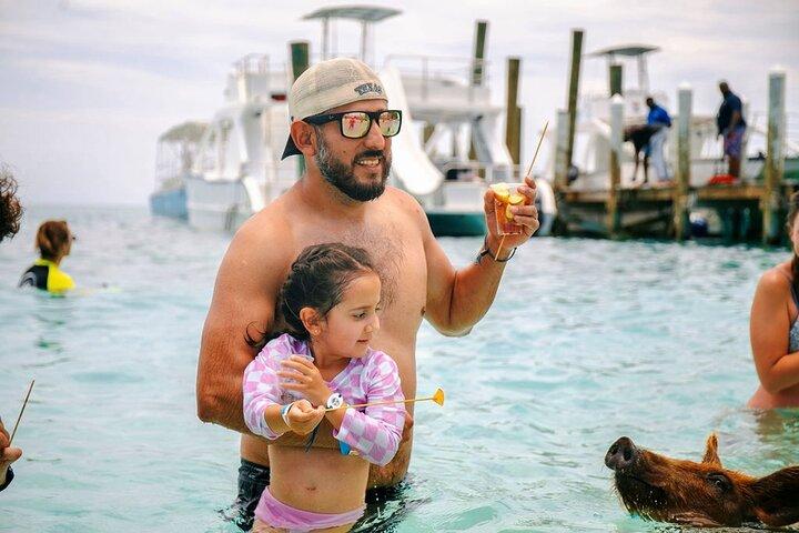Swimming Pigs Of Rose Island Water Taxi & Turtle Viewing Nassau