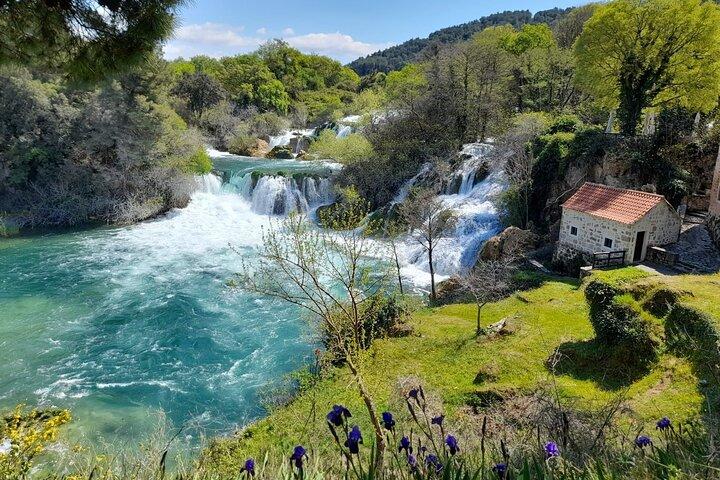 Krka Waterfalls Tour-Trip from Split and Skradin City Sightseeing