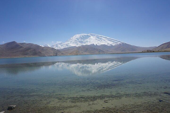 Day Trip to Baisha Lake and Karakul Lake with Private Car