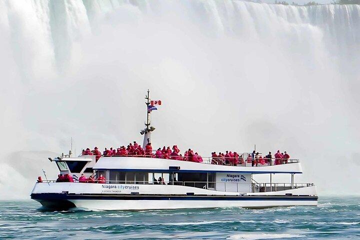 Toronto: Niagara Falls Night Tour, Boat, Journey, Dinner & Tower