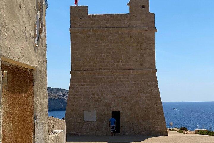 Half day private tour around malta