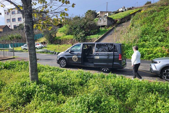 Full Day East Tour at Pico do Arieiro and Santana with Pickup