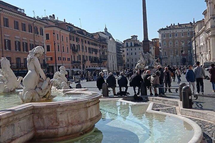 Rome private Walking Tour: Hidden Gems & Local Stories