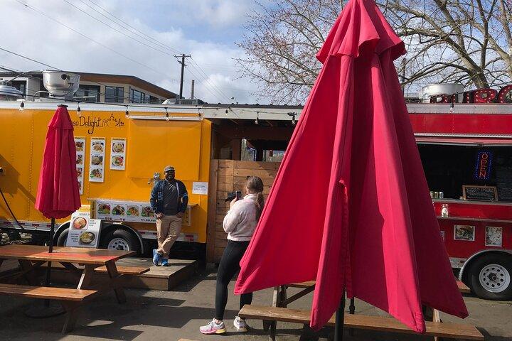 Food Carts of Portland Bike Tour: local flavors and stories