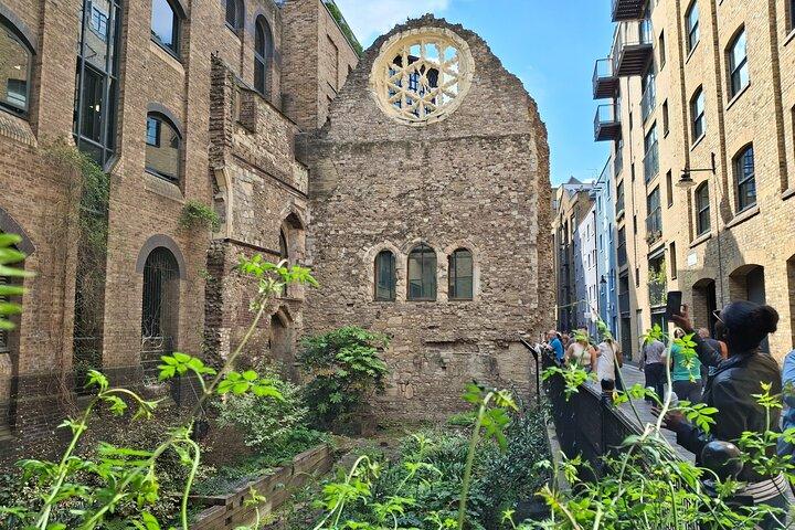 Medieval History Walking Tour from The Tower of London