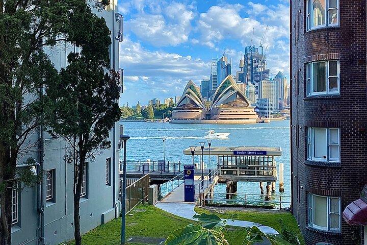 Sydney: PRIVATE City Highlights & Ocean Front Luxe Tour (4h)