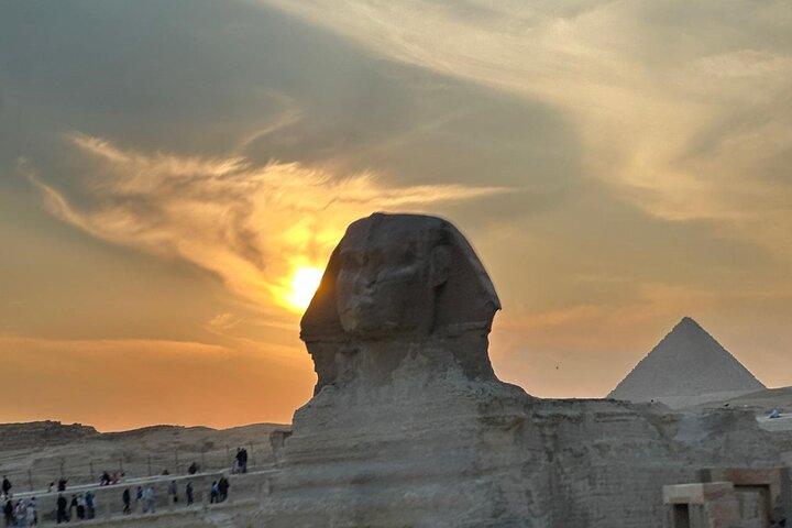 Unforgettable Experience to Pyramid and Old Cairo